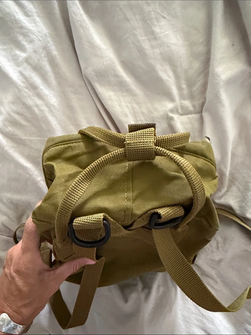 Fjallraven Kånken Mini Olive Green Backpack